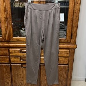 Lo posh women’s New Pants